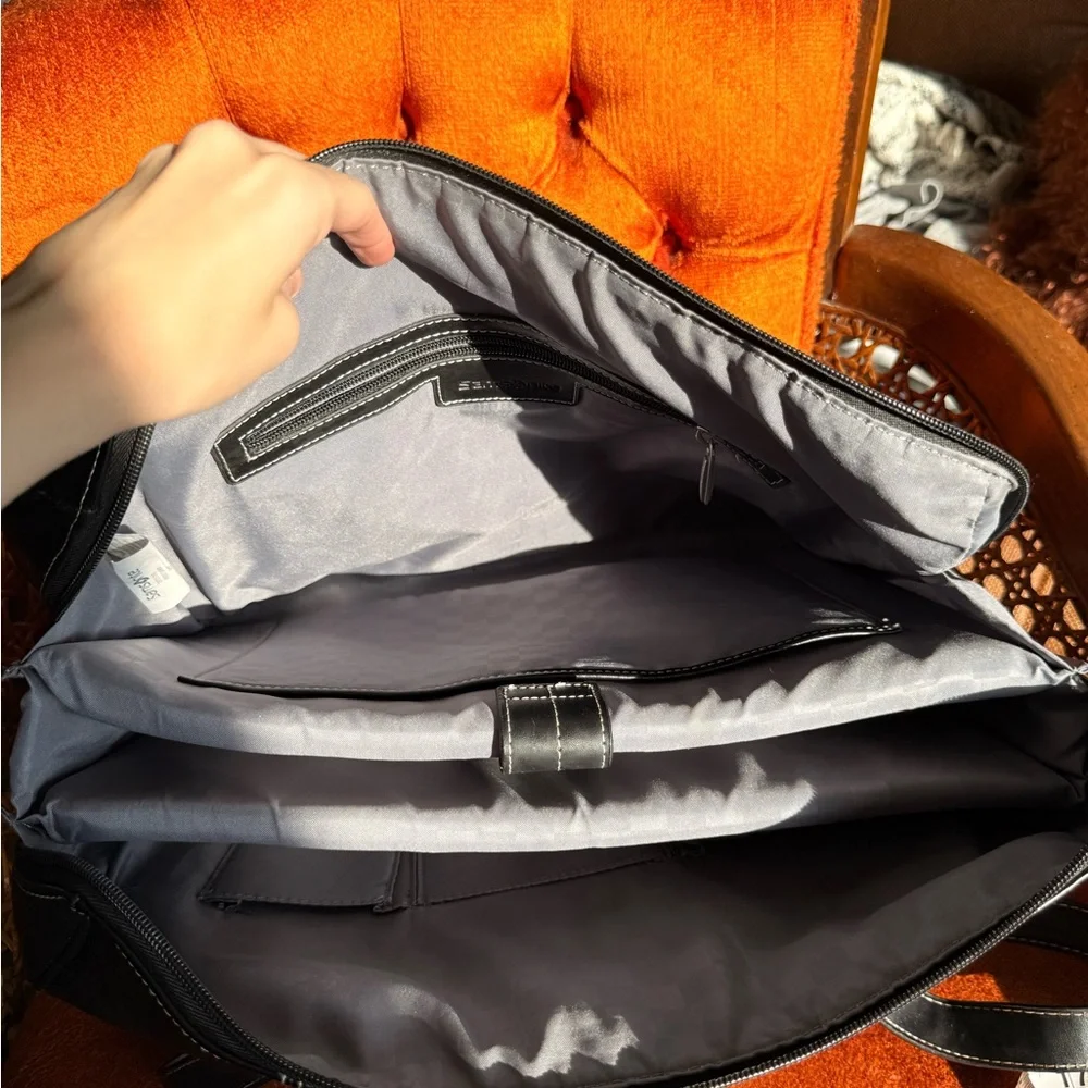 Samsonite Black Leather Laptop Briefcase